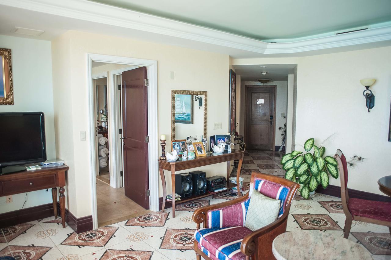 מונטגו ביי Palmyra Luxury Beach Condos מראה חיצוני תמונה