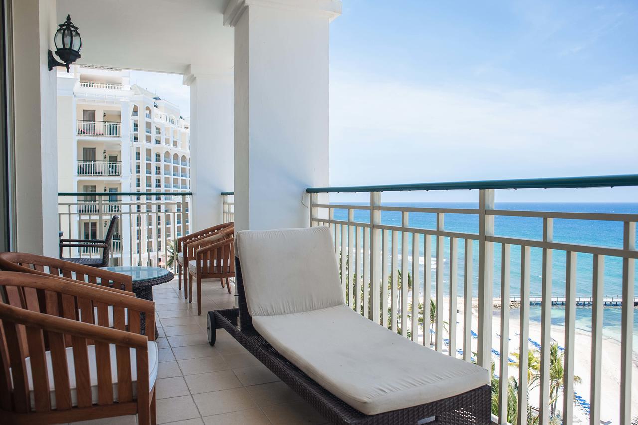 מונטגו ביי Palmyra Luxury Beach Condos מראה חיצוני תמונה
