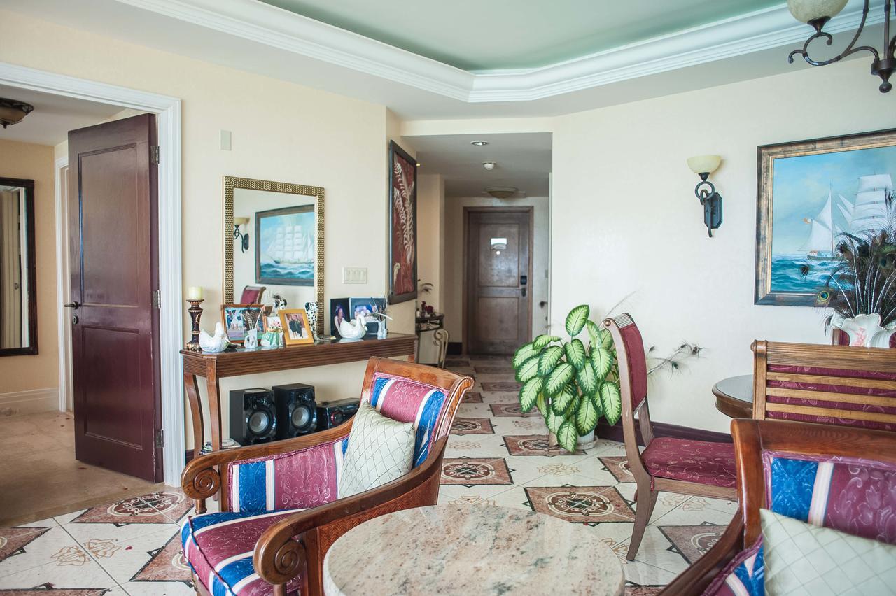 מונטגו ביי Palmyra Luxury Beach Condos מראה חיצוני תמונה